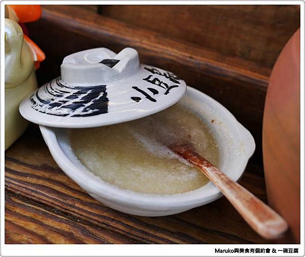 【屏東美食】一碗豆腐｜中山公園旁的懷舊臭豆腐 @Maruko與美食有個約會