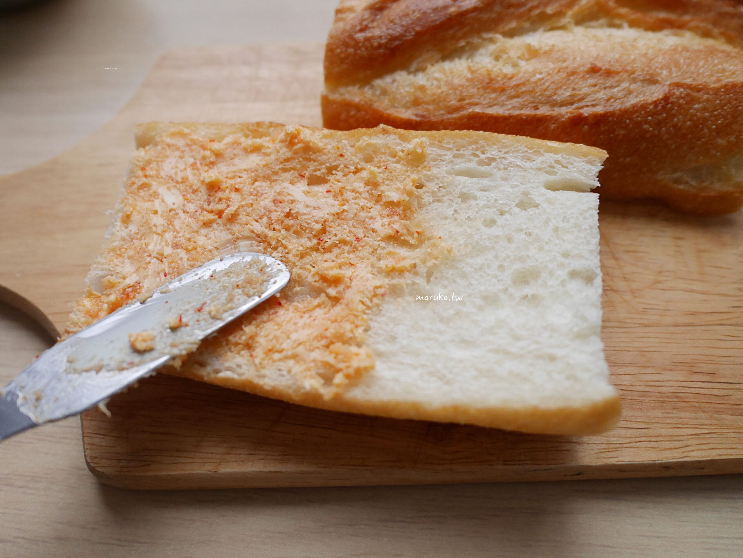 【食譜】明太子法國麵包 二樣食材就能做日本麵包店最受歡迎的西式麵包！ @Maruko與美食有個約會