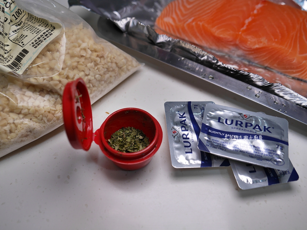 【食譜】杏仁鮭魚菲力｜香酥氣炸鍋食譜輕鬆上菜 @Maruko與美食有個約會