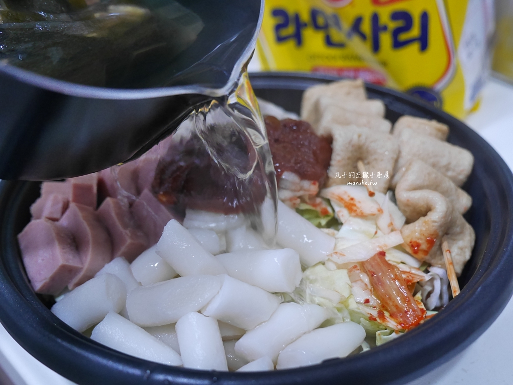 【食譜】韓式部隊火鍋 暖呼呼的韓式火鍋 韓國辣湯鍋做法 @Maruko與美食有個約會