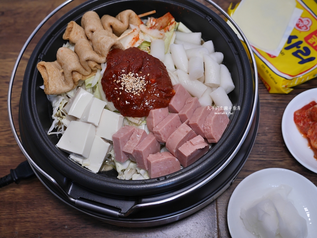 【食譜】韓式部隊火鍋 暖呼呼的韓式火鍋 韓國辣湯鍋做法