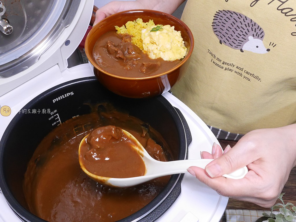 【食譜】日式牛肉咖哩｜用電子鍋燉牛肉快速又入味的做法 @Maruko與美食有個約會