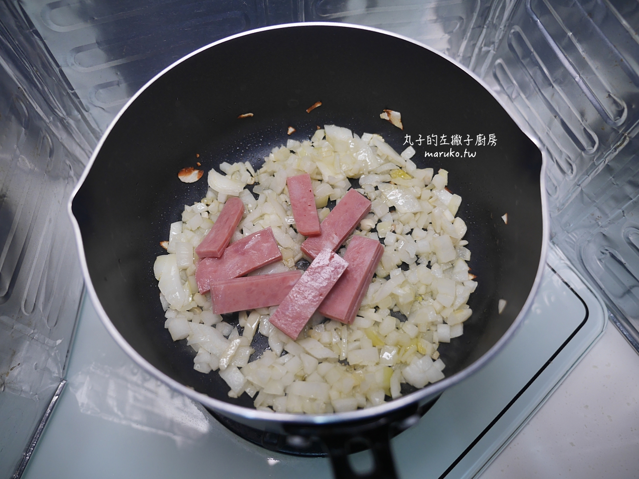 【食譜】和風奶油菠菜野菇燉飯/讓白醬風味更清爽的做法 @Maruko與美食有個約會
