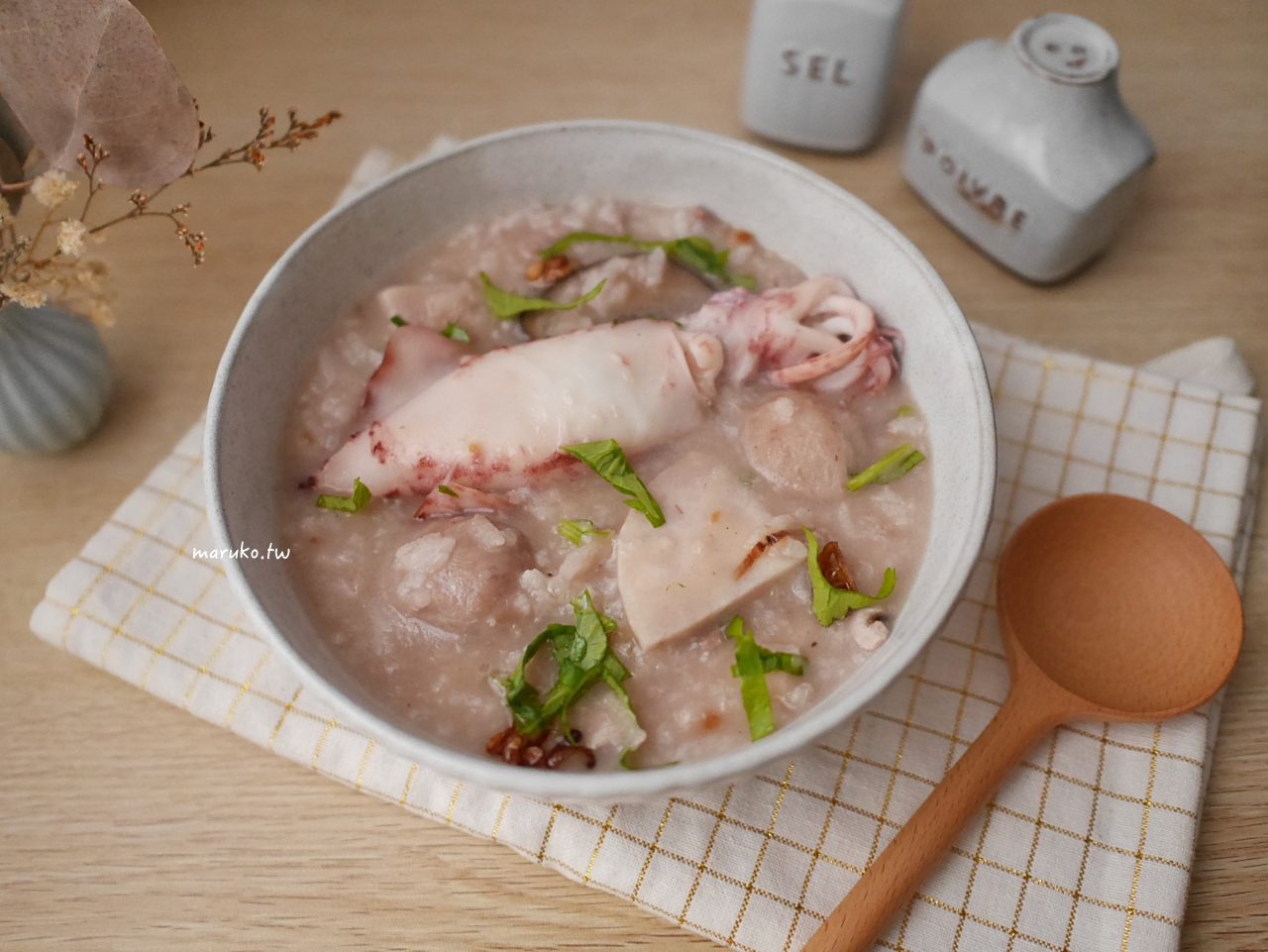 【食譜】芋頭小卷粥 一鍋到底充滿肉香的鹹粥做法 @Maruko與美食有個約會