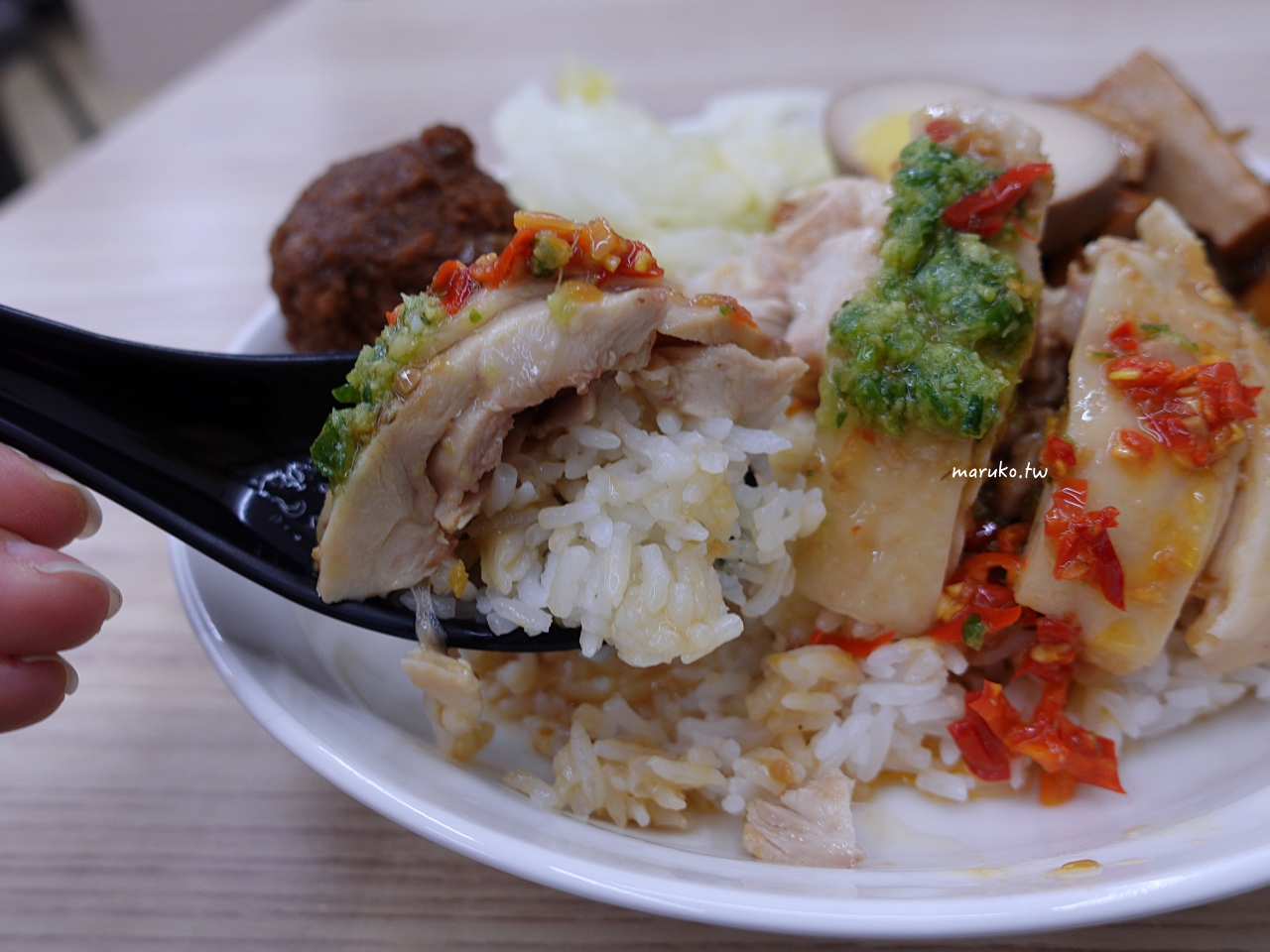 【台北】赤峰雞肉町,招牌雞飯雙主餐一次滿足 捷運中山站 @Maruko與美食有個約會