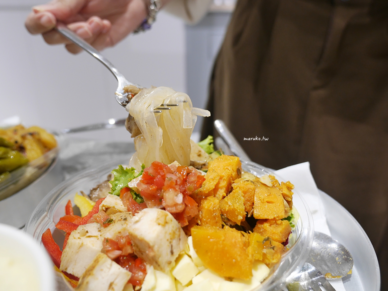 【台北】杉沙拉 在台北遇見最美的外帶沙拉 法式配料 清爽醬汁更有特色 @Maruko與美食有個約會