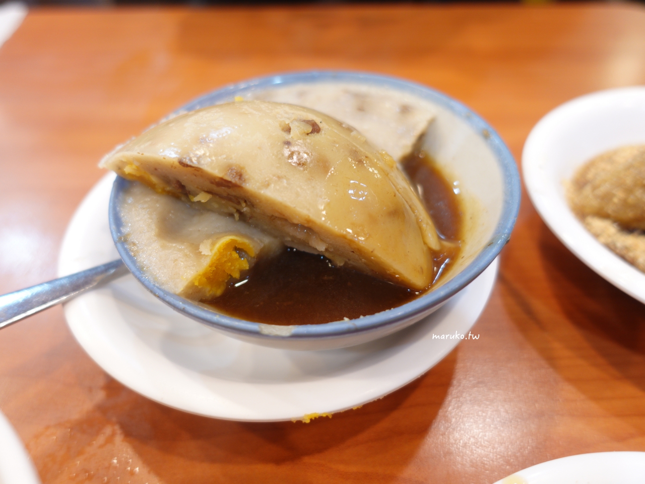 【台北】王記府城肉粽 花生粉,蘿蔔湯加到飽 最懂南部人的家鄉肉粽 @Maruko與美食有個約會