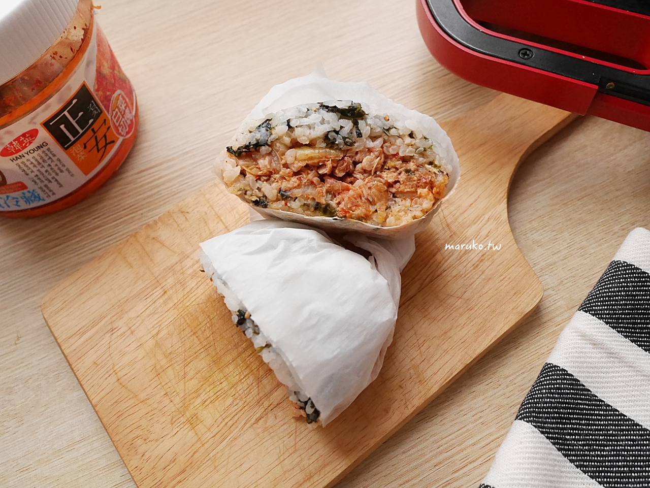 【食譜】泡菜鮪魚米漢堡 5分鐘上菜 韓式海苔拌飯米漢堡這樣做