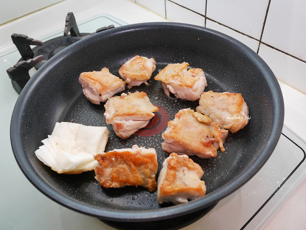 【食譜】梅子醬脆皮雞 清爽梅子沾醬，多一個步驟就能雞肉更脆！ @Maruko與美食有個約會