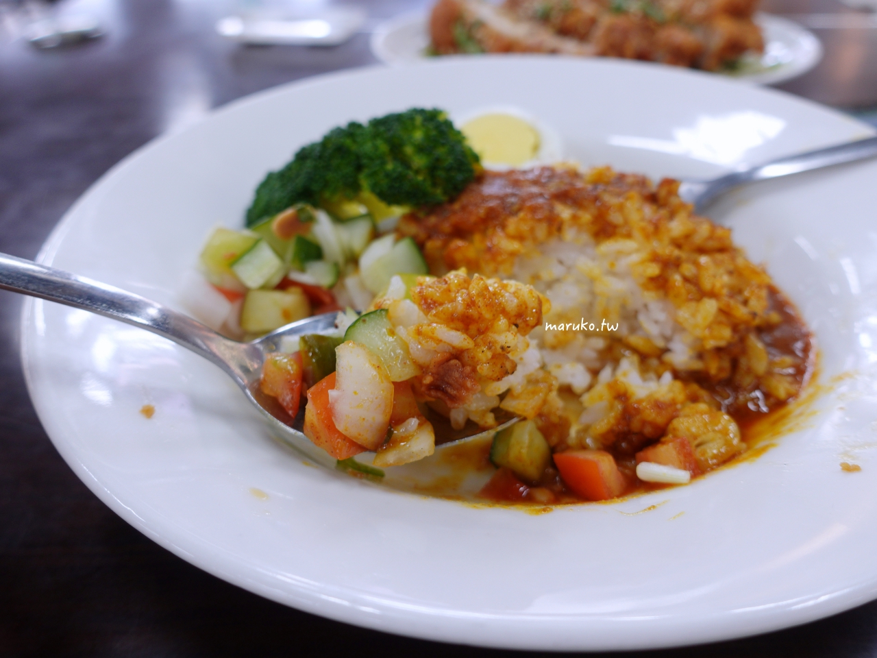 【台北】Wa Curry Pasta 印度咖哩 隱藏在市場的內的五星級美食，推泰北椒麻雞飯！ @Maruko與美食有個約會
