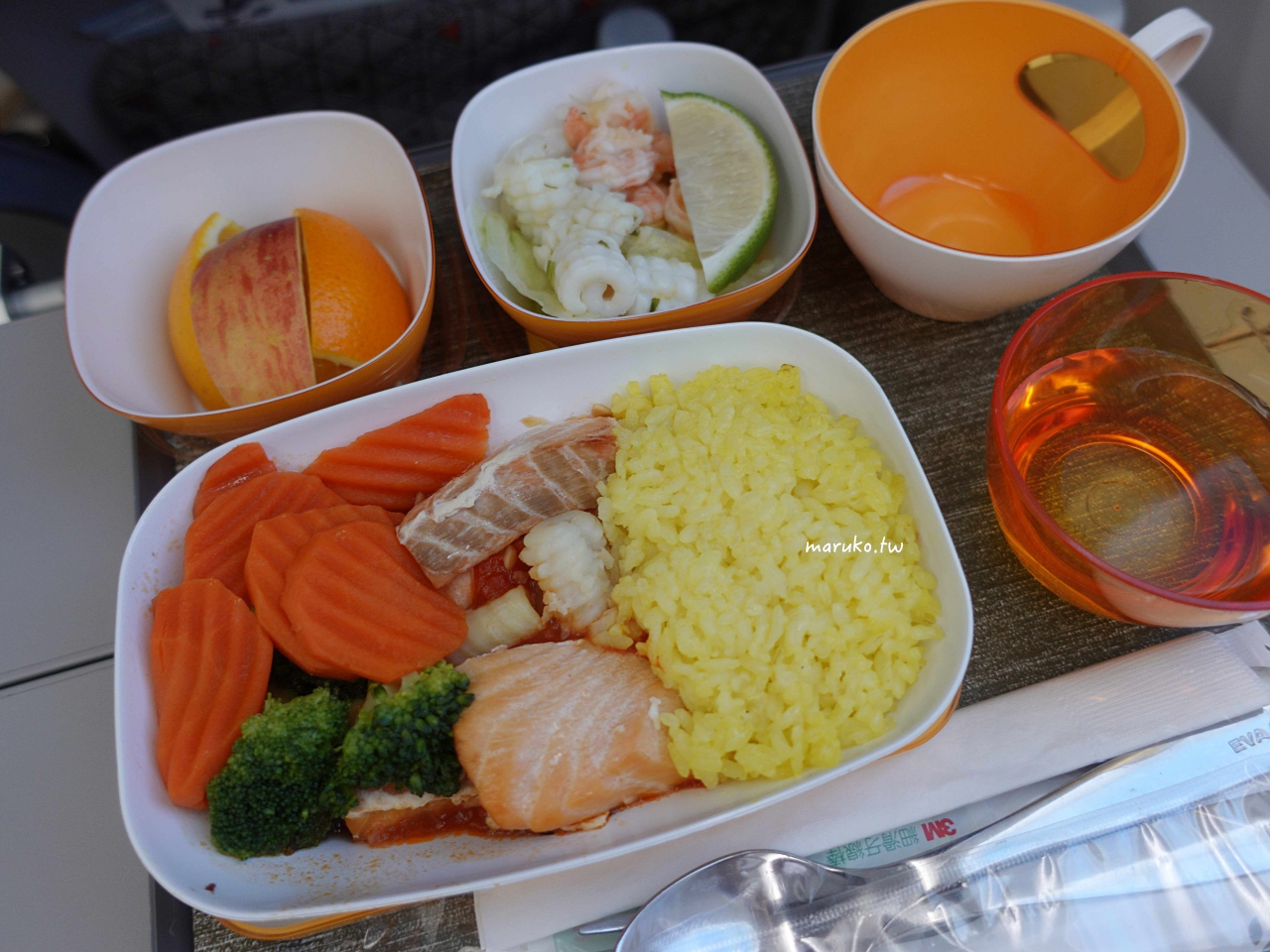 【長榮航空】長榮航空飛機餐 海鮮餐、低脂餐、多達14種以上特別餐分享！ @Maruko與美食有個約會