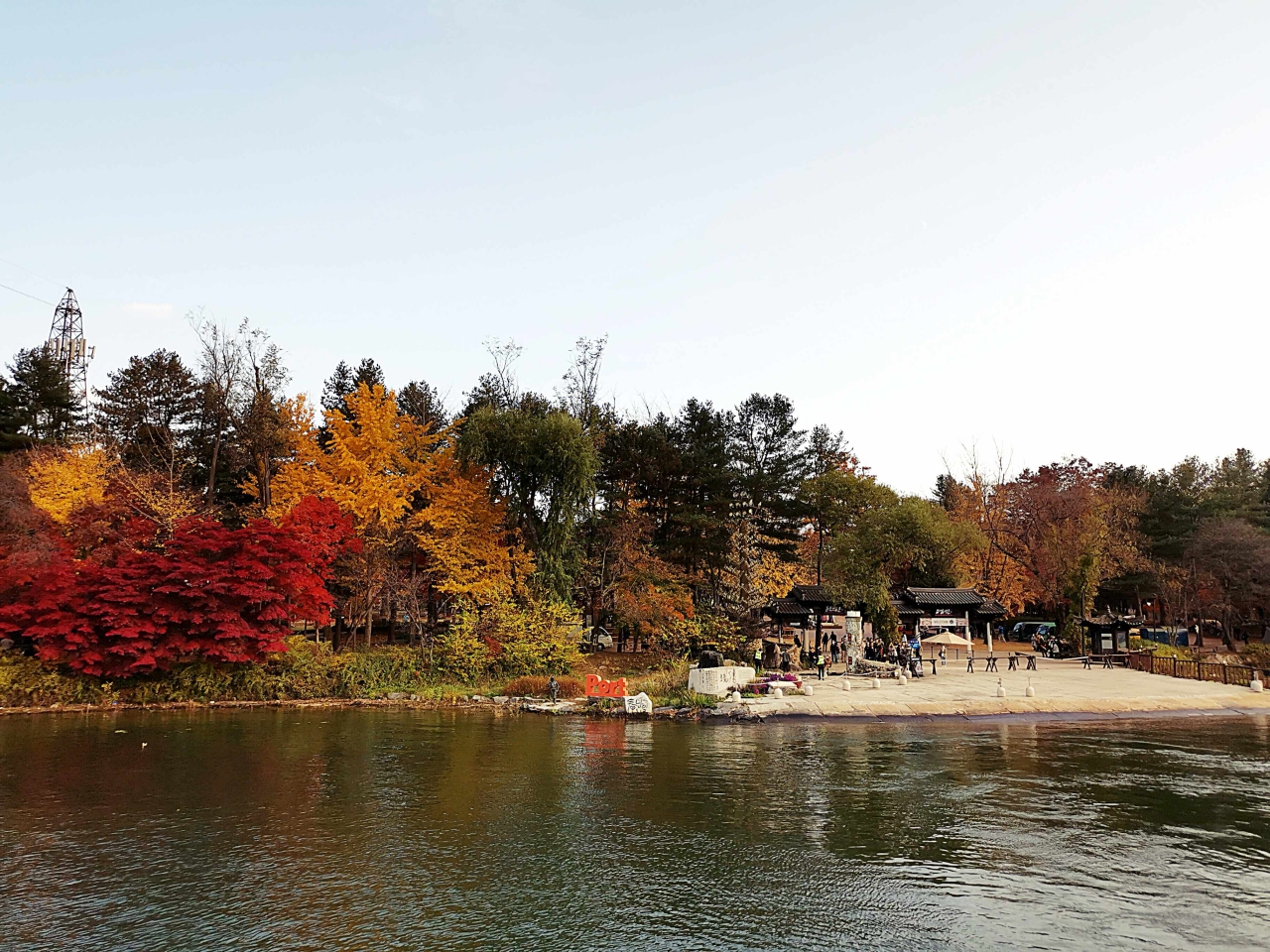 【首爾近郊】南怡島 京畿道最美的銀杏賞楓景點，交通、門票(含船票)一日遊推薦！ @Maruko與美食有個約會