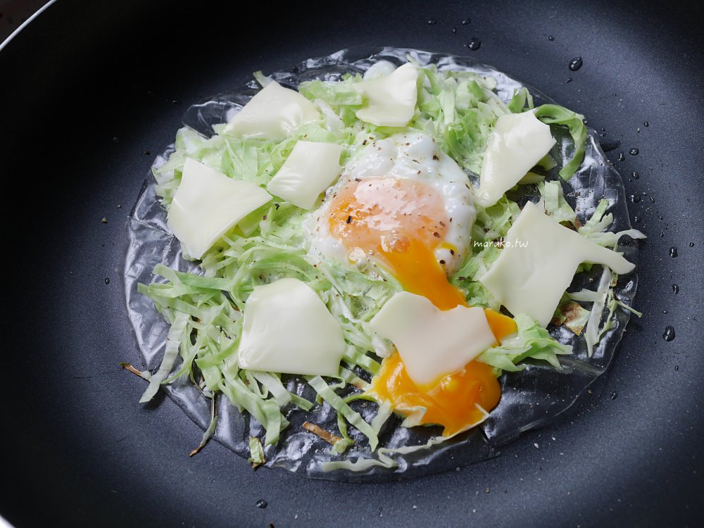 【食譜】高麗菜蛋捲 營養滿足系滿滿蔬菜的雞蛋捲餅(越南春捲皮)