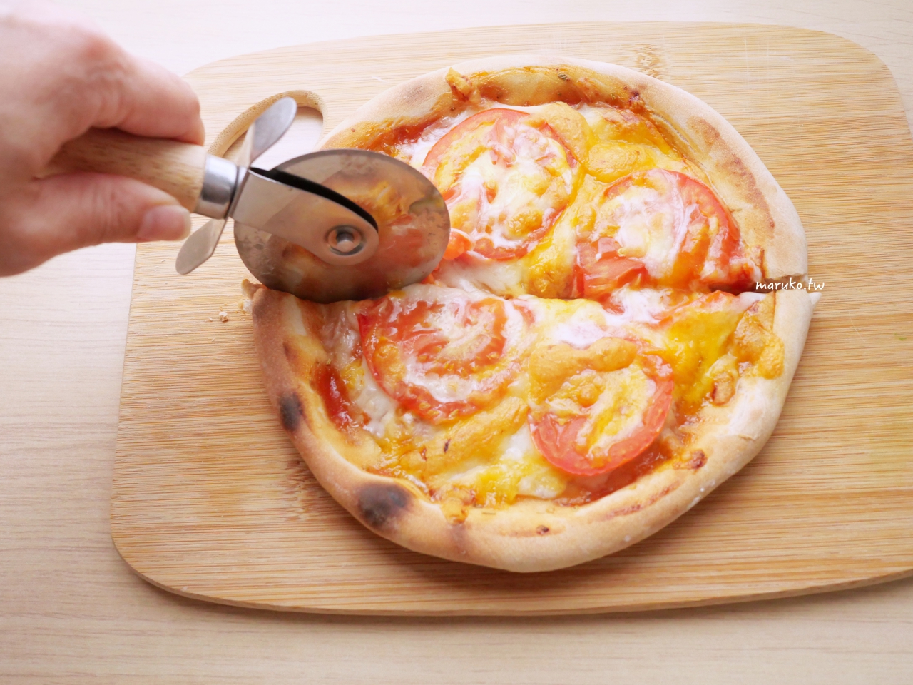 【食譜】三種起司披薩 拿坡里軟式披薩餅皮做法分享 @Maruko與美食有個約會
