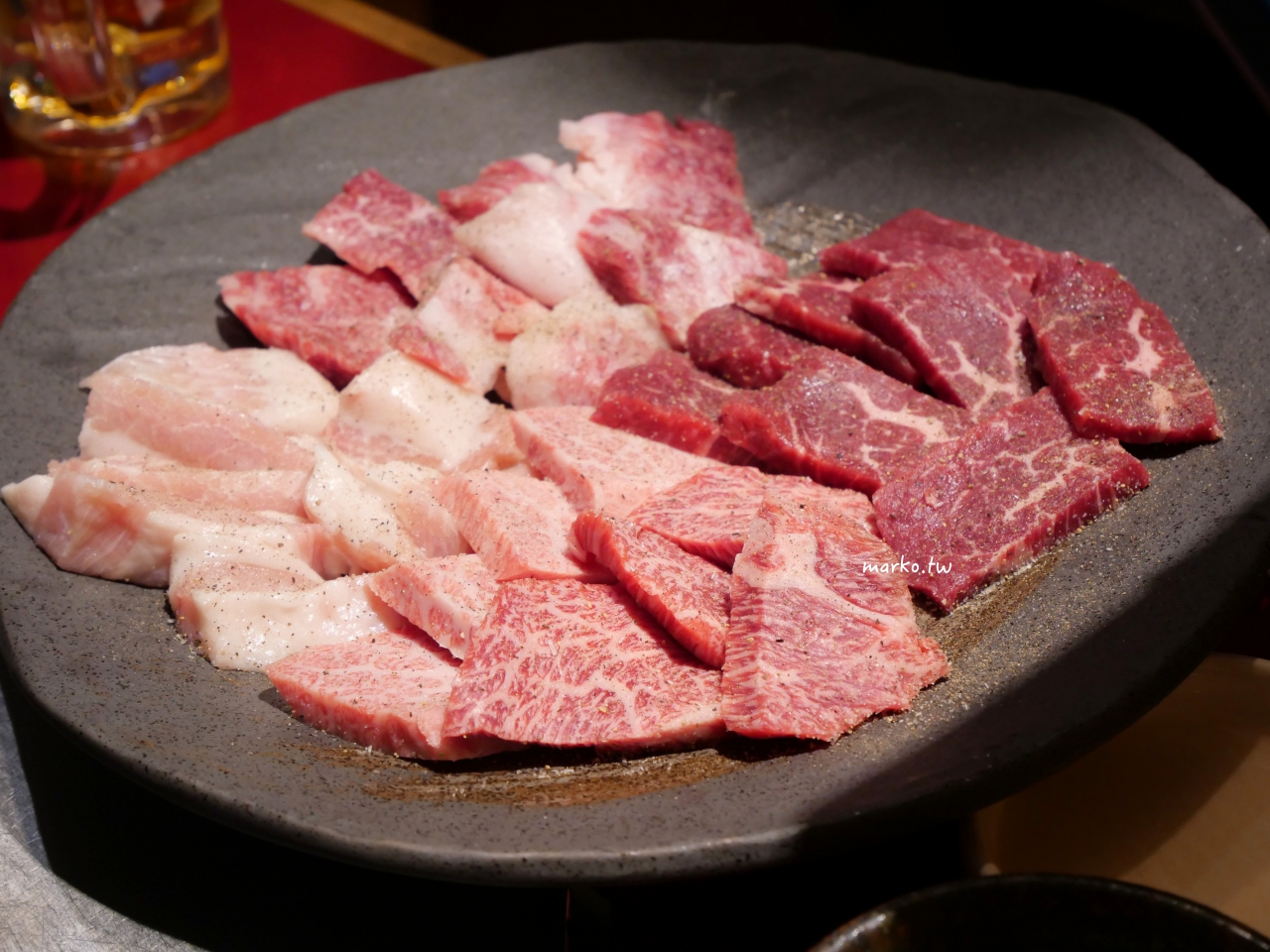 【大阪美食】燒肉傳說 一個人也能吃的和牛燒肉套餐，難波站燒肉餐廳推薦！ @Maruko與美食有個約會