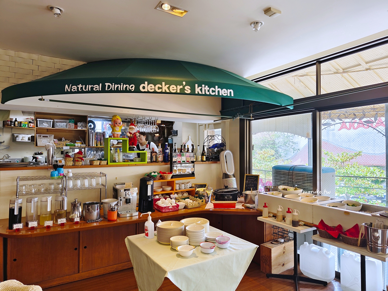 【沖繩】Decker&#8217;s kitchen 在地人推薦的歐姆蛋塔可飯專門店，美國村餐廳推薦！ @Maruko與美食有個約會