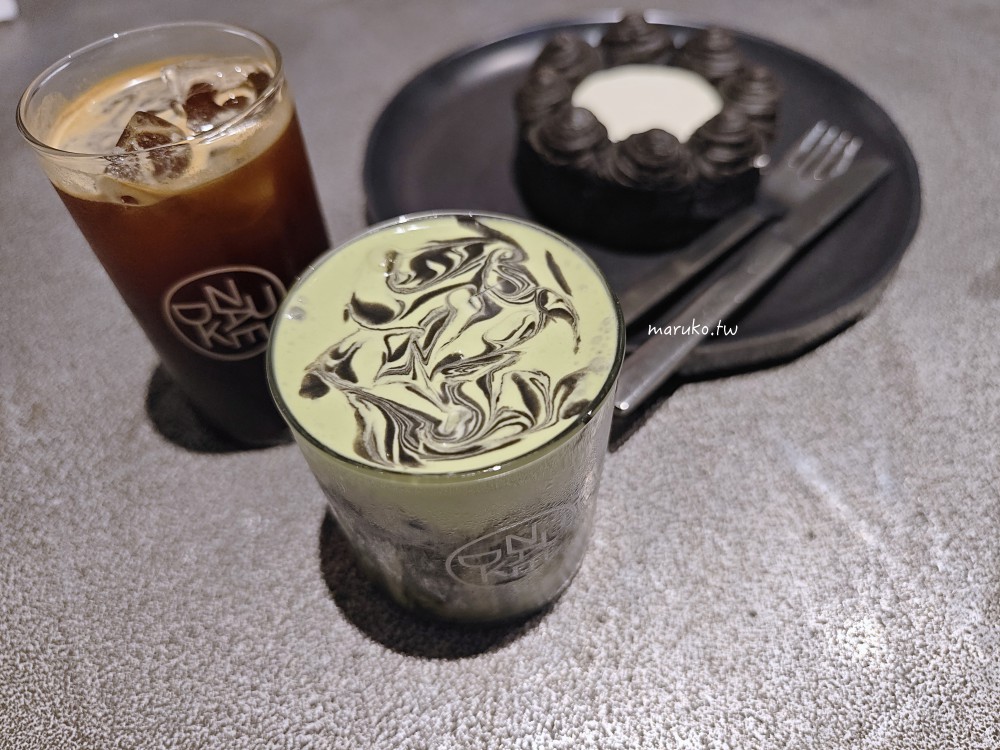 【首爾美食】NUDAKE Cafe  瀑布可頌山、迷你可頌藝術甜點，狎鷗亭週邊甜點推薦 @Maruko與美食有個約會