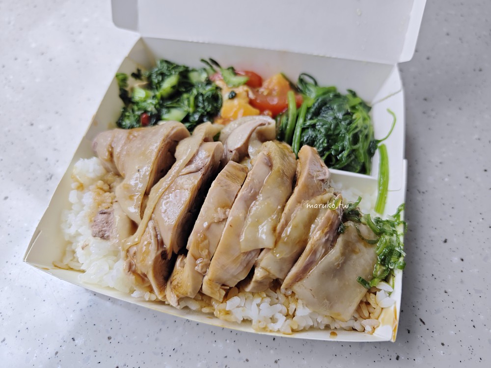 山雞便當店｜萬華在地人公認第一雞肉飯，10種配菜任選、雞湯喝到飽！