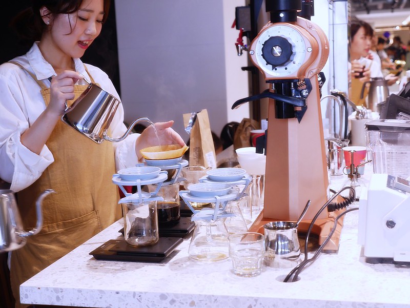 【台北美食】猿田彥咖啡｜來自日本東京的潮牌咖啡(誠品南西) @Maruko與美食有個約會