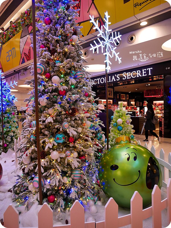 【香港聖誕】apmx史諾比飛越夢想聖誕｜超巨型復古飛行帽史努比出現在apm x 史諾比飛越夢想聖誕」展覽 @Maruko與美食有個約會
