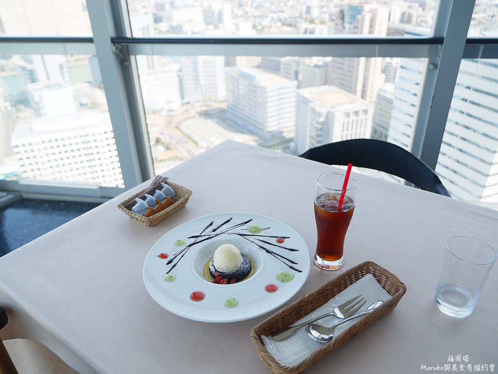 【福岡景點】福岡塔｜日本最高的海濱塔是浪漫的情侶約會的戀人聖地 @Maruko與美食有個約會