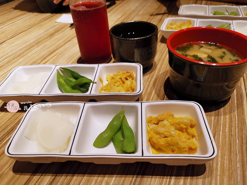 【公館美食】小原田日式料理｜適合家庭聚餐的平價日式刺身燒烤丼飯 @Maruko與美食有個約會