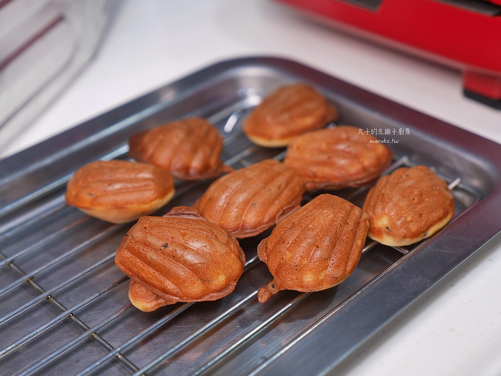 【鬆餅機食譜】自製櫻桃果醬瑪德蓮夾心蛋糕｜瑪德蓮烤盤實作心得分享 @Maruko與美食有個約會