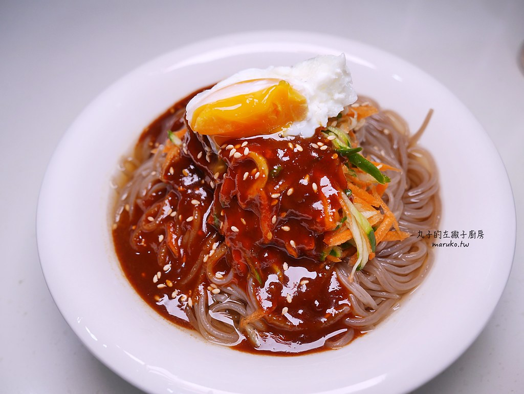 【食譜】韓式冷麵｜韓式蕎麥拌冷麵辣醬做法 @Maruko與美食有個約會